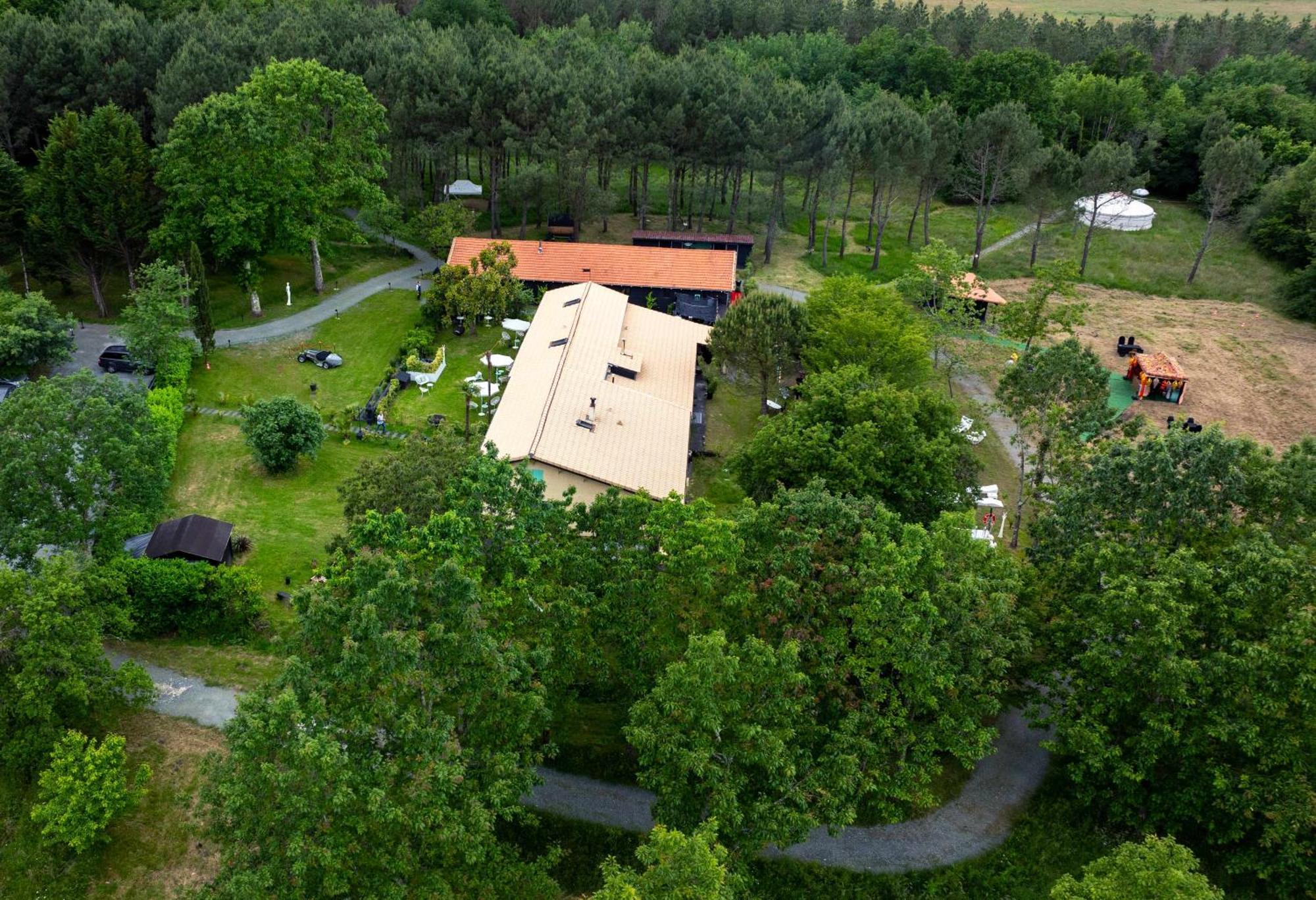 L Ost In Sensations -Hebergements Insolites Et Suites De Luxe Spa Sauna Piscine Foret Marcenais Exterior foto